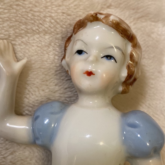 Vintage Porcelain blue and white girl and dog figurine  made in Japan - Picture 11 of 12